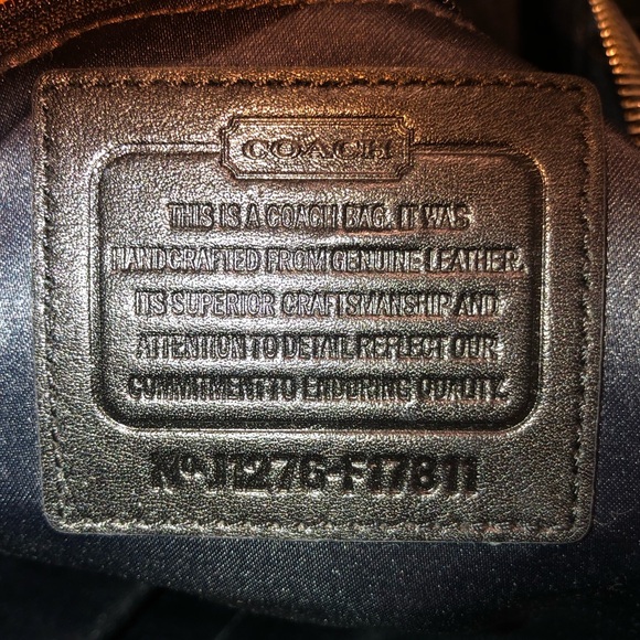 Black leather Coach shoulder bag - Picture 6 of 6